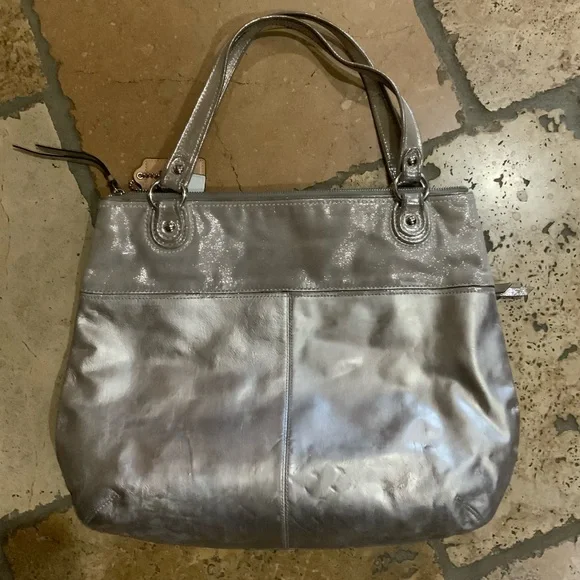❤️❤️ Coach Poppy Glam Tote Metallic❤️❤️ - Picture 3 of 9